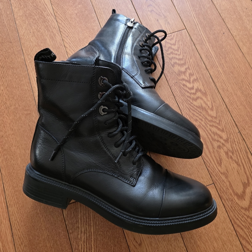 Real leather with fur boots